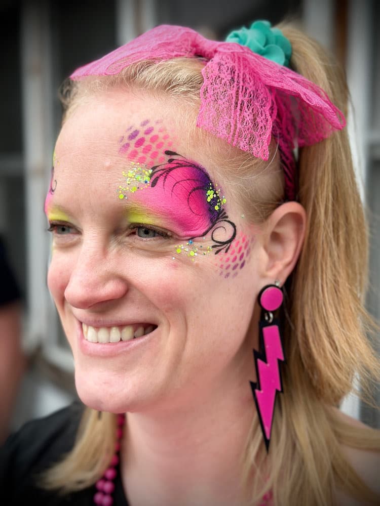 Pink butterfly eye design
