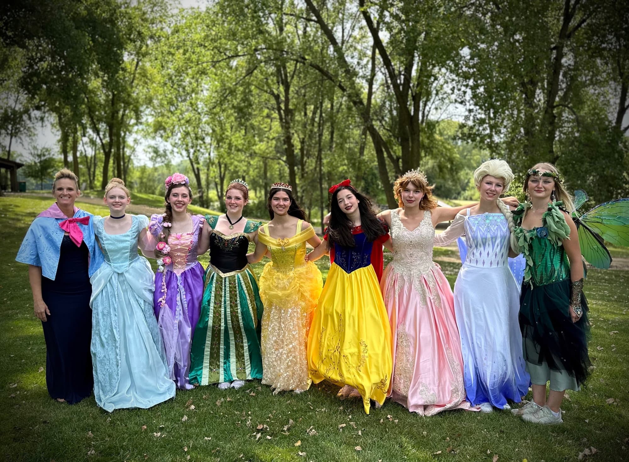 Nine princesses together
